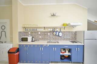 Хостелы Hostel Pupa Котор Спальное место на двухъярусной кровати в общем номере для мужчин и женщин-8