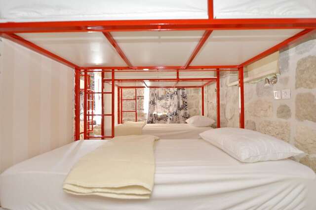 Хостелы Hostel Pupa Котор-38